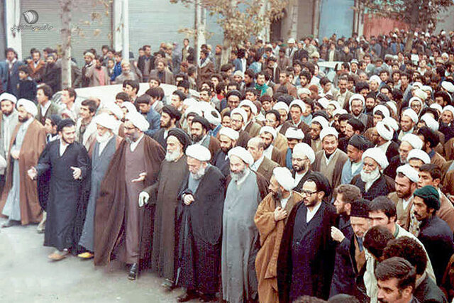 دهم دی؛ روز پیروزی انقلاب در مشهد