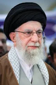 نویسنده کتاب عهد مشترک :سید علی حسینی خامنه&zwnj;ای